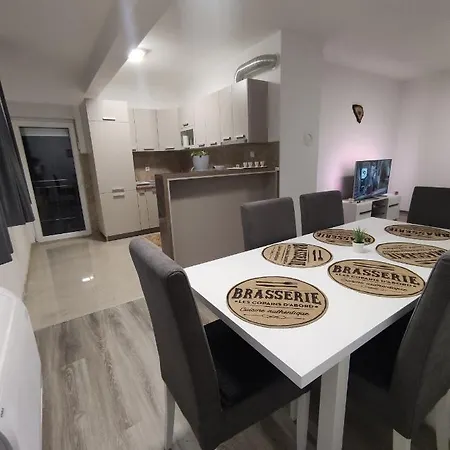 Anelija Apartment Nevesinje